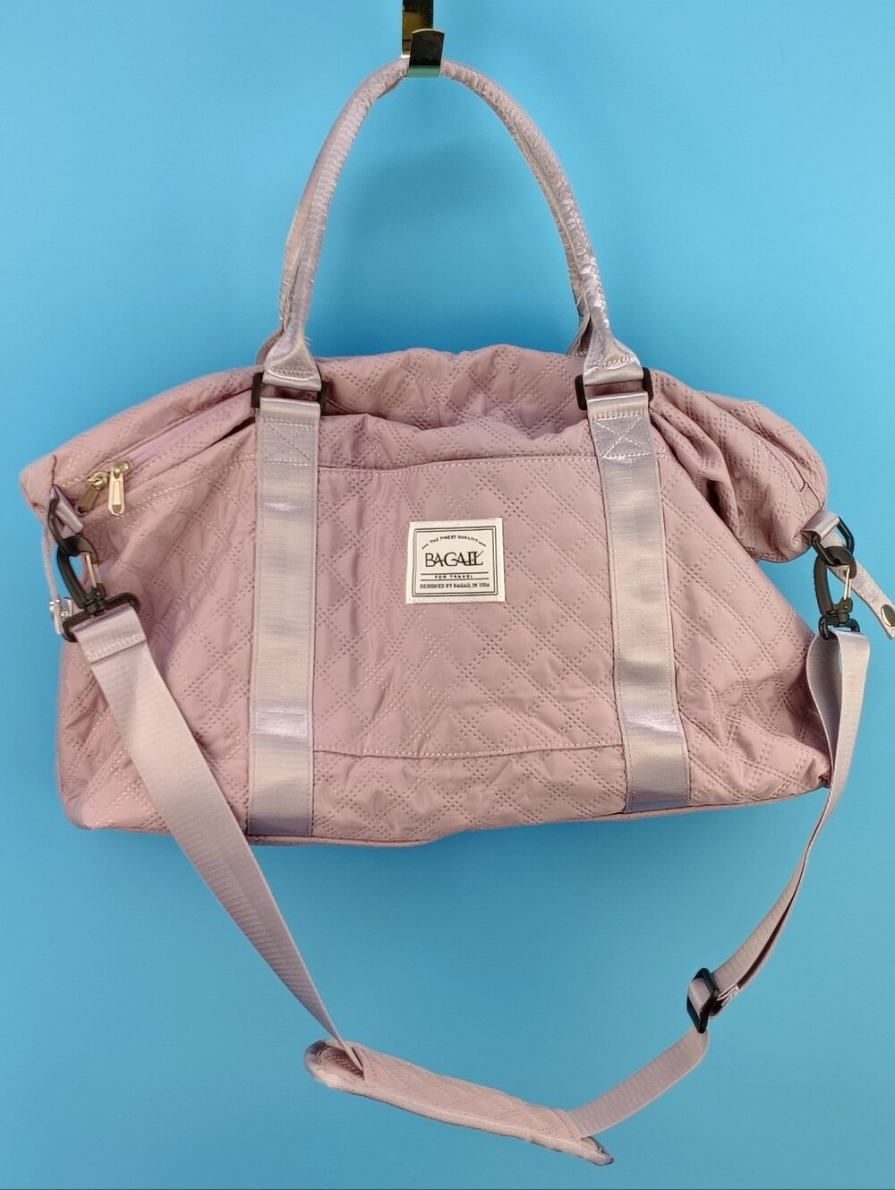 Baggallini Quilted Dusty Pink Travel Bag with Adjustable Strap